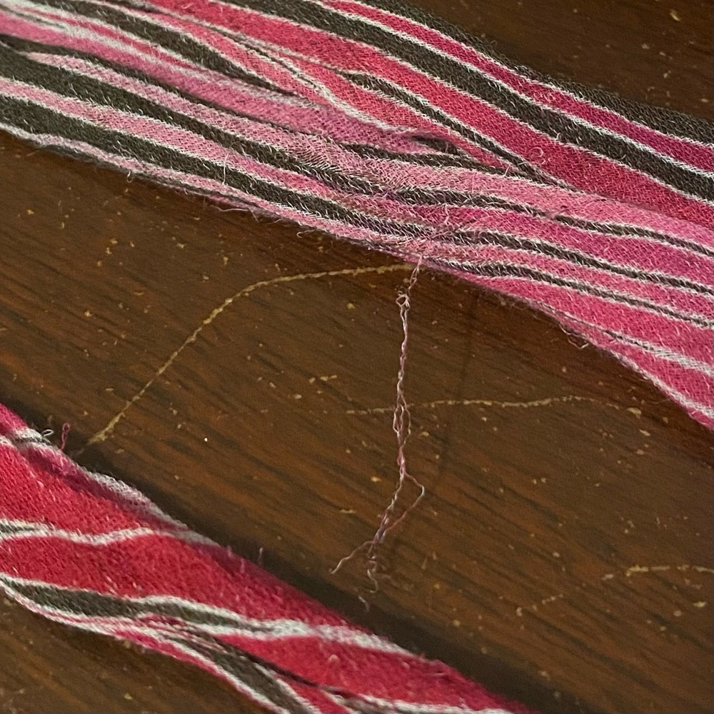 ‼️Slight Damage‼️Gucci Vintage Safari Palm Leaf Patterned Silk Neckerchief Scarf - Picture 10 of 13